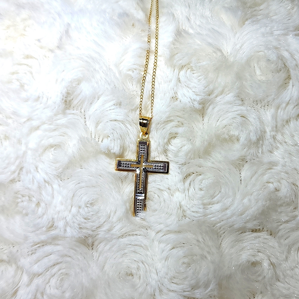 14K Gold Cross Necklace